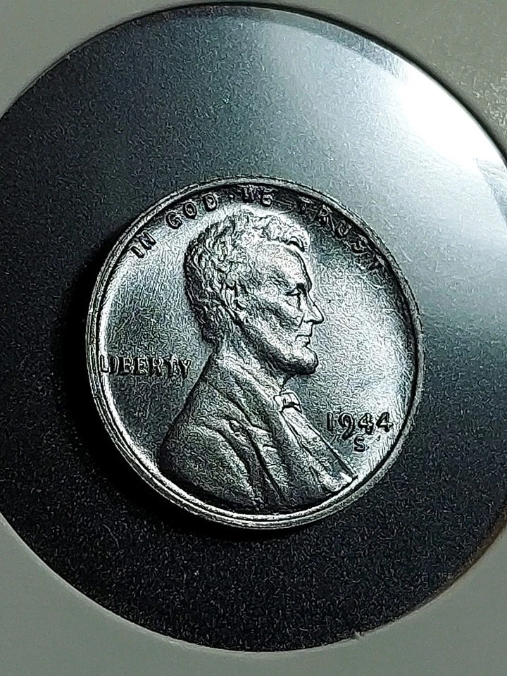 RARE 1X1 REMAKE OLD NOVELTY STEEL (MAGNITIC) WHITE PENNY 1944-S (2.7 GR.) - Image 2 of 4