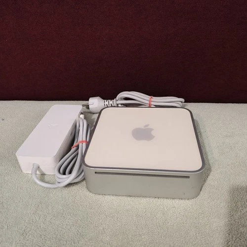 Apple Mac Mini A1103 G4 1.42GHz 1Go 80Go BT Wifi 10,1 OSX 10.4 + Alimentation