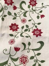 Vintage Embroidered Wildflower Flower Table Cover 60 x60 Tablecloth