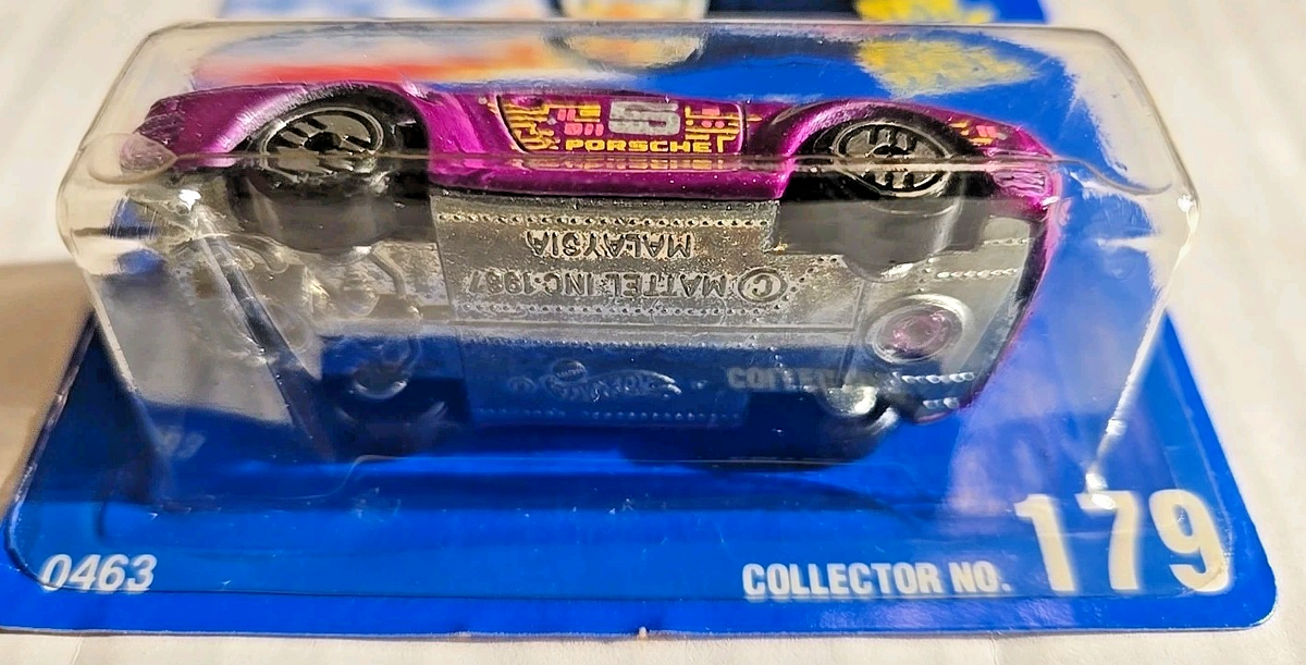 Mattel Hot Wheels Speed Points Blue Card Purple Porsche 959 #179