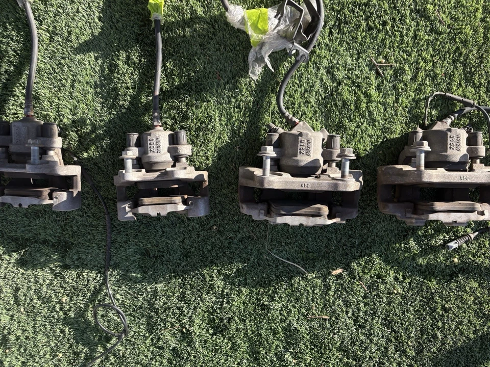 BMW 430I F32 F36 2017-2020 pinza de freno de disco completa delantera y trasera OEM 28 k Foto 3 de 4