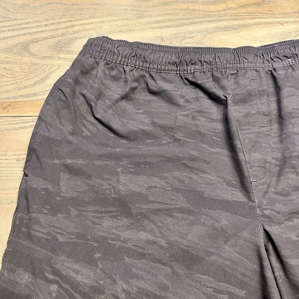 Chubbies Everywhere Performance Shorts Men's L w/ 7” Inseam Gray Camo Lined - Image 2 of 4