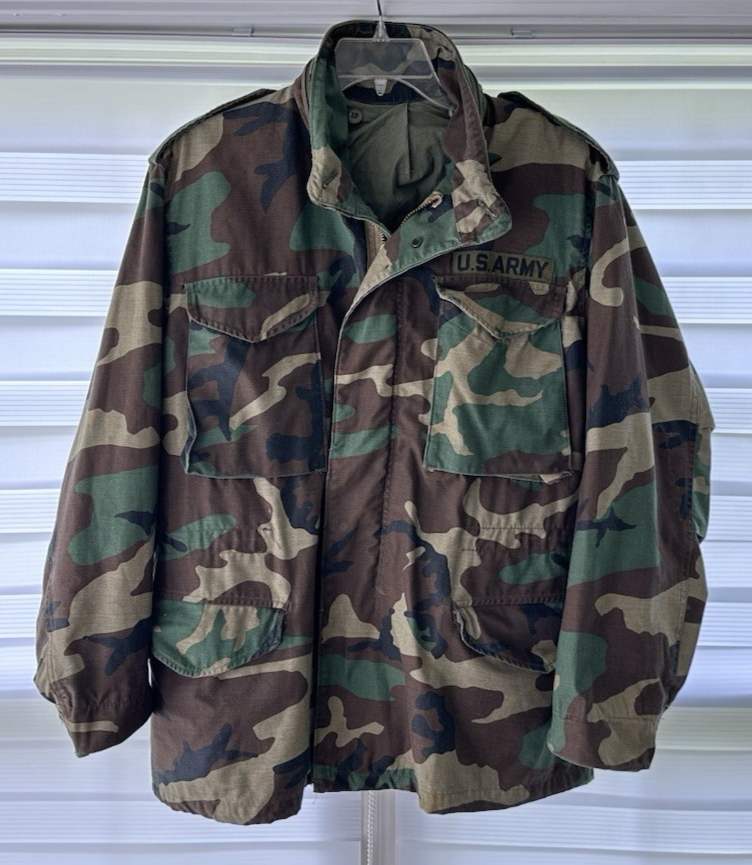 1983 U.S. Military M-65 Field Jacket Woodland Camo Coat Cold