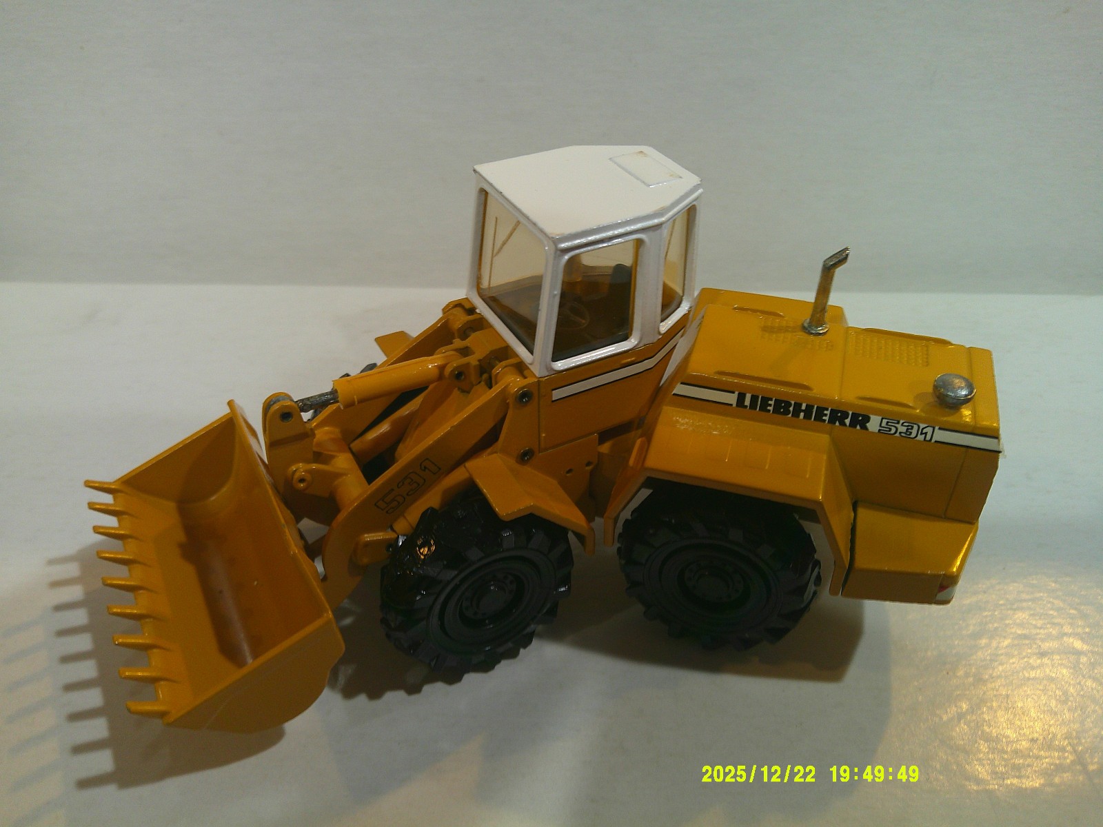 Conrad Liebherr L531 Swivel Wheel Loader #2887 1/50 Scale Very Good Box
