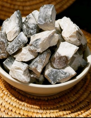 ESSBARE TOGOLESE NATÜRLICHE KALABA TON UNGESALZEN UND SANDFREI 500 GRAMM PRO PACKUNG