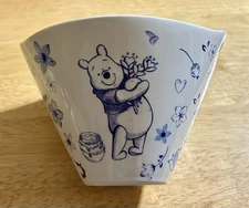 Winnie Pooh Blue White Tall Deep Ramen Noodle Rice Cereal Soup Decorative Bowl