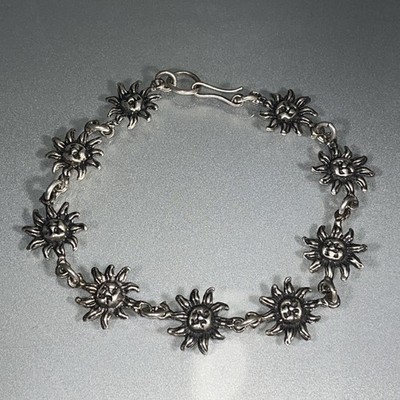 Sterling Silver 925 Vintage Happy Puffed Face Sun Braclet 8''  Toggle Celestial