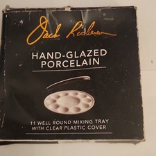 Jack Richeson Porcelain 11 Well Round Mixing Tray w/Clear Cover MPN 420707