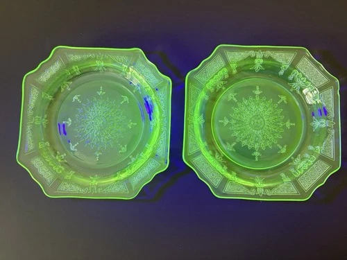 Anchor Hocking Princess Pat. Green Depression Glass Uranium Sherbet Saucer Plate