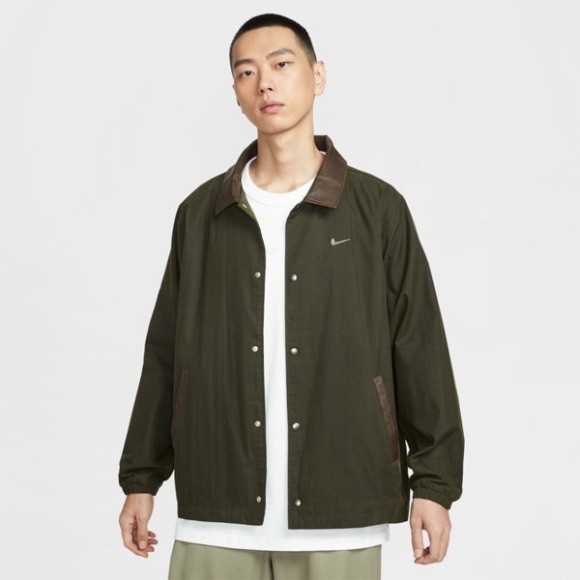 Nike Sportswear Club Men's Coach Jacket - Cargo Khaki / IQ3974-325 / Expedited