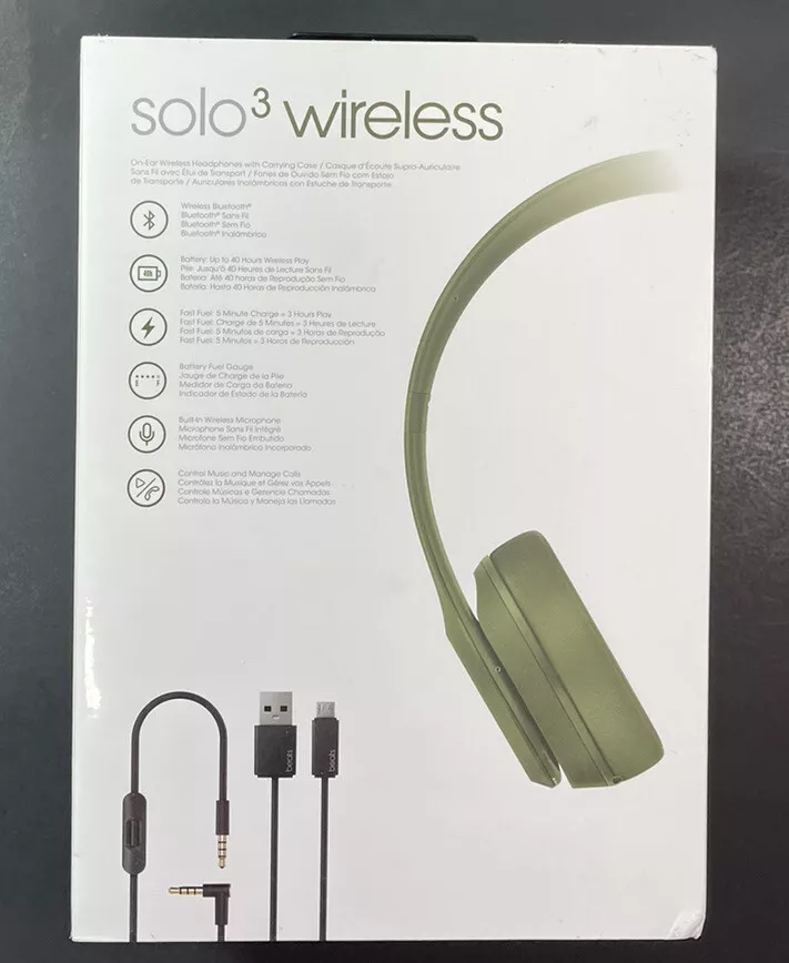 Beats by Dr Dre Solo 3 Wireless On-Ear Headphone [ Neighborhood