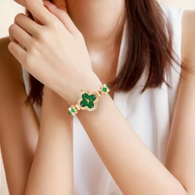 Elegant  Crystal Clover Watch & Bracelet Women Accessories Four Leaf Clover Bracelet Watch for Women Crystal Accents  main image 2