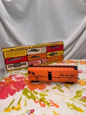 AHM D&RGW Rio Grande HO Scale Box Car Orange Freight Train With Vintage Box