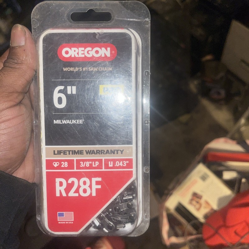 Oregon R28F Chainsaw Chain 6-Inch 3/8" LP .043" Gauge 28DL Pro