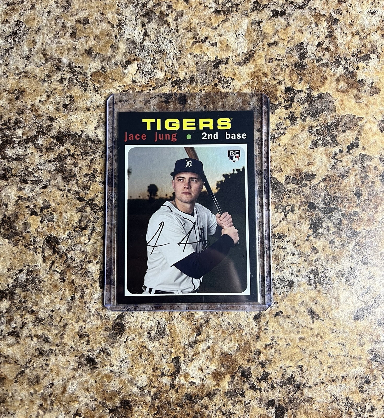 2025 Topps Heritage - Jace Jung #71 Black Border (RC)
