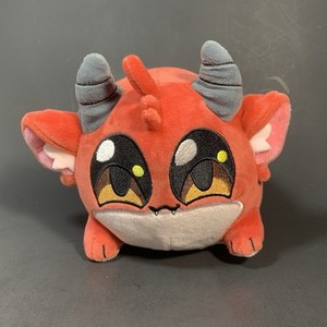 Peluche Makeship Emotional Support Demon Con Torta Di Compleanno, Edizione Limitata