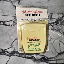 Vintage Johnson Johnson Reach Floss Gentle Gum Care Fresh Mint 1996 NOS Sealed
