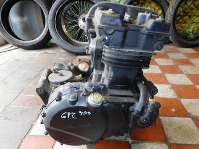 Kawasaki GPZ 500 A Motor ohne Anbauteile lief laut Vorbesitzer!!
