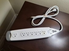 Belkin SurgeMaster 7-Outlet Power Strip 885J Protection, 6 Cord, Safety Cove