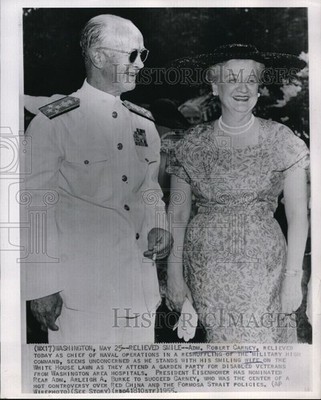 1955 Adm Robert Carney Wife News Historic Original Vintage Press Photo 8x10