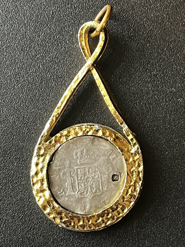 1810 Spanish 1/2 Real /Jefferson 1964 Nickel Pendant In Gold Tone