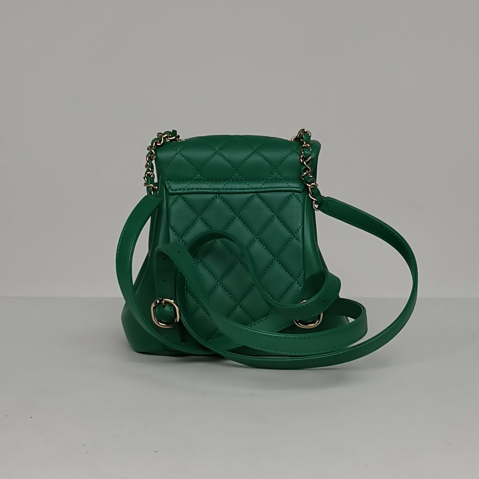 CHANEL Duma Drawstring Flap Backpack Single Pocke… - image 4