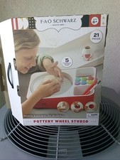 FAO Schwarz Pottery Wheel Studio 21-Piece All-In-One Sculpting Workstation 6 
