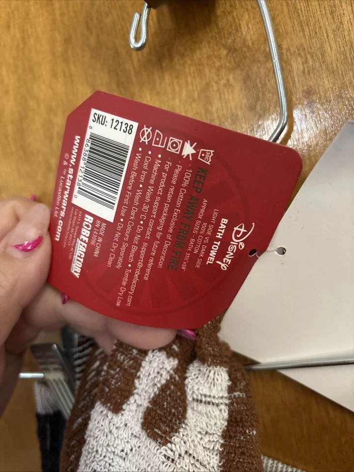 Toalla de baño Star Wars lado claro Vs lado oscuro nueva con etiquetas Foto 3 de 4