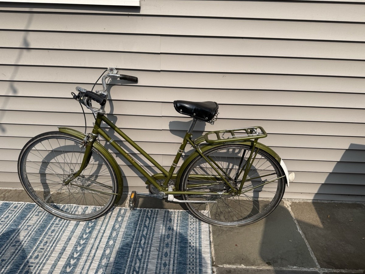 Raleigh Bikes Vintage Speed Raleigh 3-Speed Rod Brake Bike