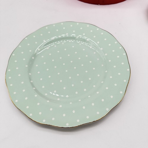 Royal Albert - Polka Rose -1x Mint Green Teacup, Saucer, and Dessert Plate Set - Picture 7 of 9