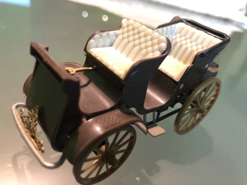 TATRA PRESIDENT 1897 RARE VINTAGE PLASTIC MODEL TOY CAR