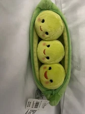 Disney Tsum Tsum Peas In A Pod Pencil Case Green NWT Zipper Eek Wink Smile