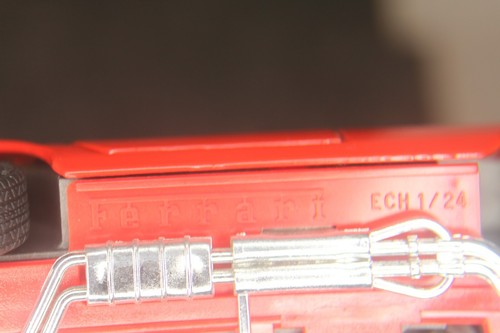 Majorette Ferrari 365 GTB/4 Daytona 1/24 Diecast Red Hood Doors Open Nice Detail - Picture 10 of 15