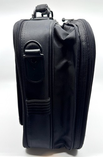 Vintage IBM Thinkpad 16” Laptop Black Nylon Carrying Case Bag Excellent A+ - Picture 7 of 10