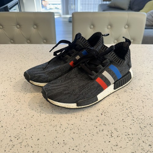 nmd r1 tri color black