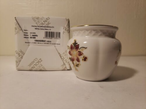 Zsolnay Vintage Hand Painted Porcelain Floral Vase with Gold trim 2006 - Picture 3 of 9