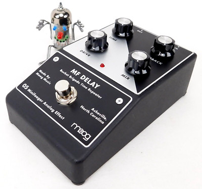 Moog Minifooger MF 05 V2 Analog Delay Pedal + Neuwertig + 1,5 Jahre Garantie