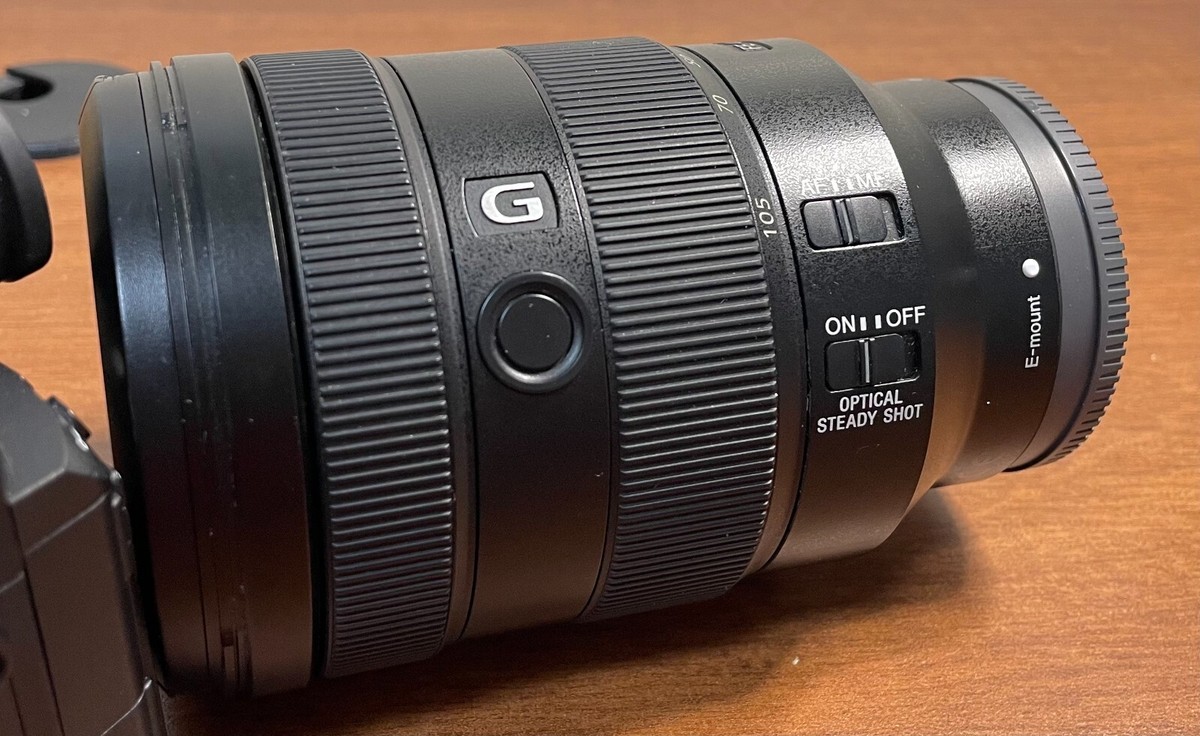 Used Sony A7 III with Sony G 24-105mm F4 lens in Good Used Sony A7 III with Sony G 24-105mm F4 lens in Good