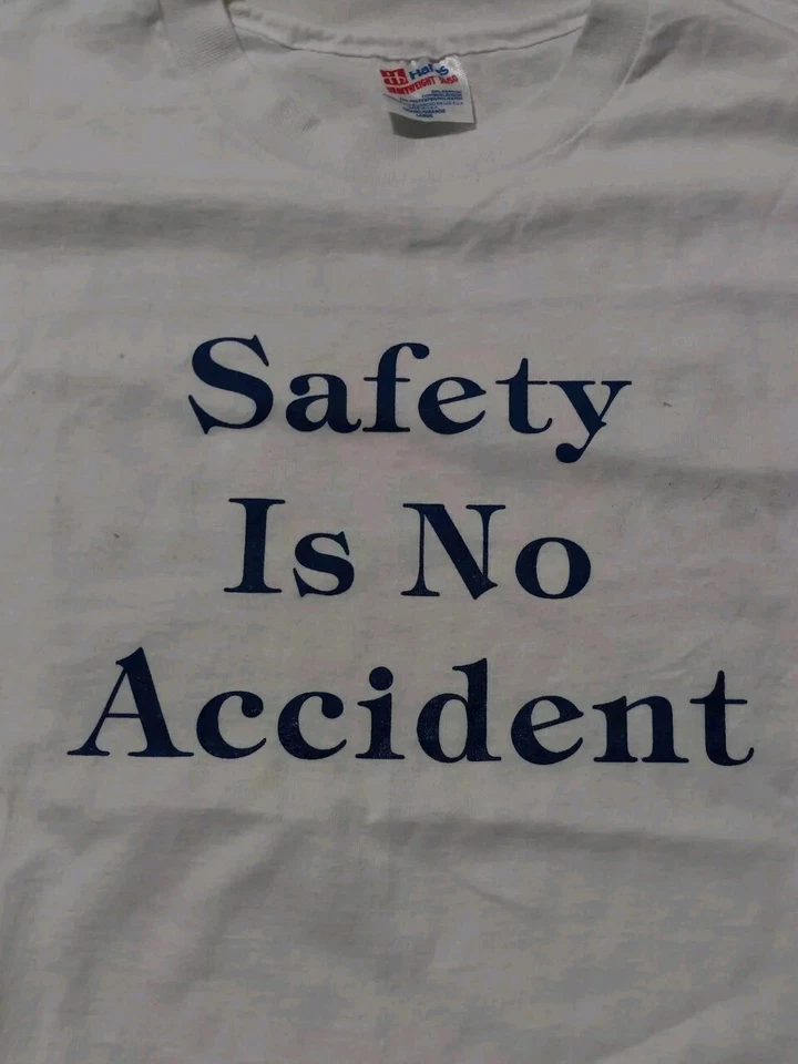 Camiseta De Colección Hanes 50 Poliéster 50 Algodón Años 90 Promo Talla XXL Puntada Única Foto 2 de 4