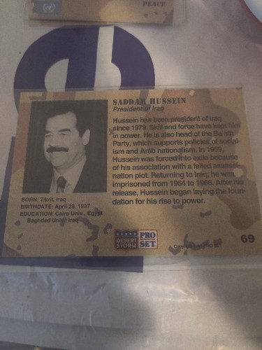SADAAM HUSSEIN Iraq 1991 Pro Set Desert Storm #69 Rookie Card Comes In A Sleeve - Picture 2 of 2