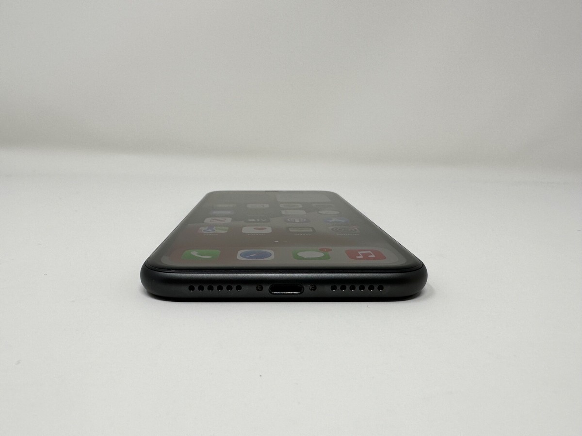 iPhone8 64G ブラック Apple iPhone 8 64GB | Factory Unlocked | 4.7 in | iOS | 12.0