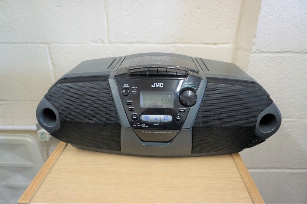 JVC CD/Cassette Tape AM/FM Portable System RC-QN1 | eBay