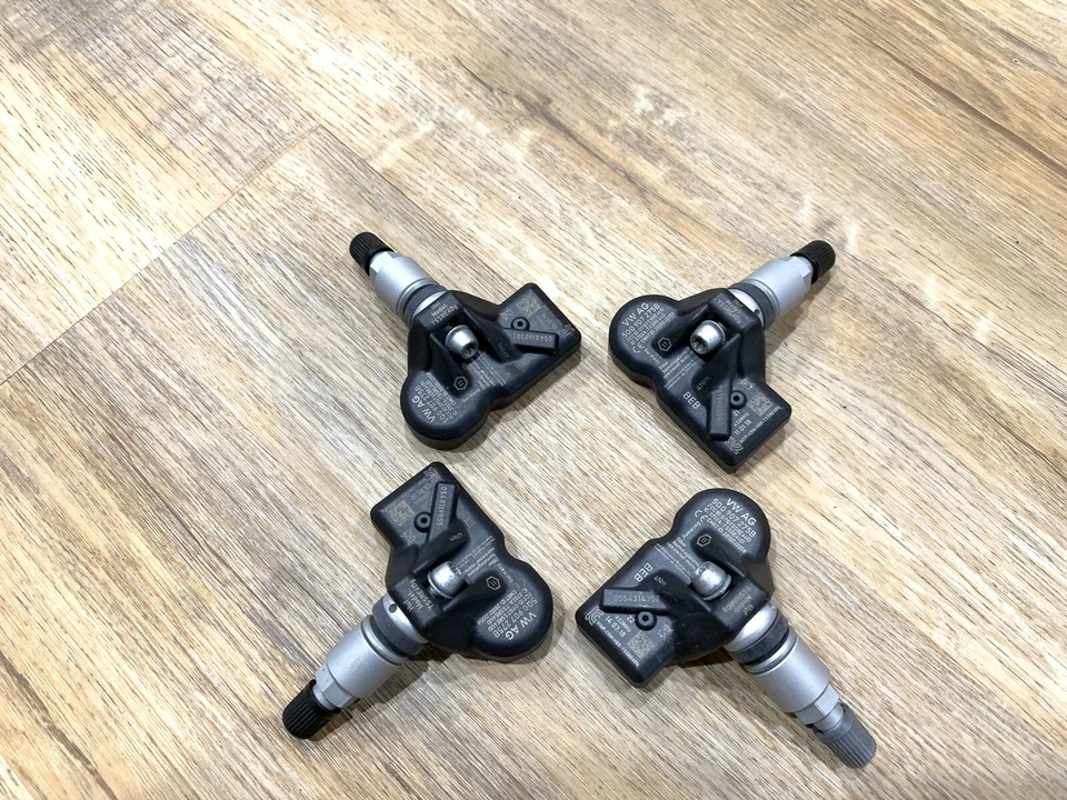 Set of 4 - Original TPMS RDK RDC - 2018 2019 Audi TT RS (5Q0 907 275 B) - Image 2 of 4