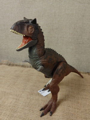 Jurassic Park World Control n' Conquer CARNOTAURUS TORO Dinosaur Figure Roars