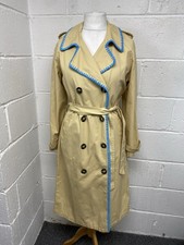 The Faery Whispers Beige With Blue Trim Butto...