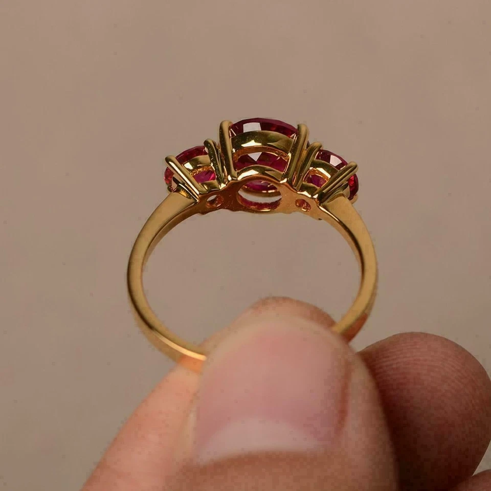 Anillo de compromiso de diamantes y rubíes naturales de corte redondo de 3,00 quilates de oro amarillo de 14 quilates talla 8 Foto 4 de 4