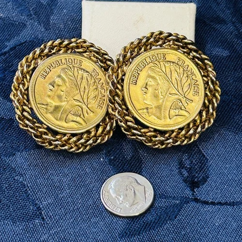 Vintage Large French Coin Costume Jewelry Clip On Earrings 1.5”  Gold Tone Metal
