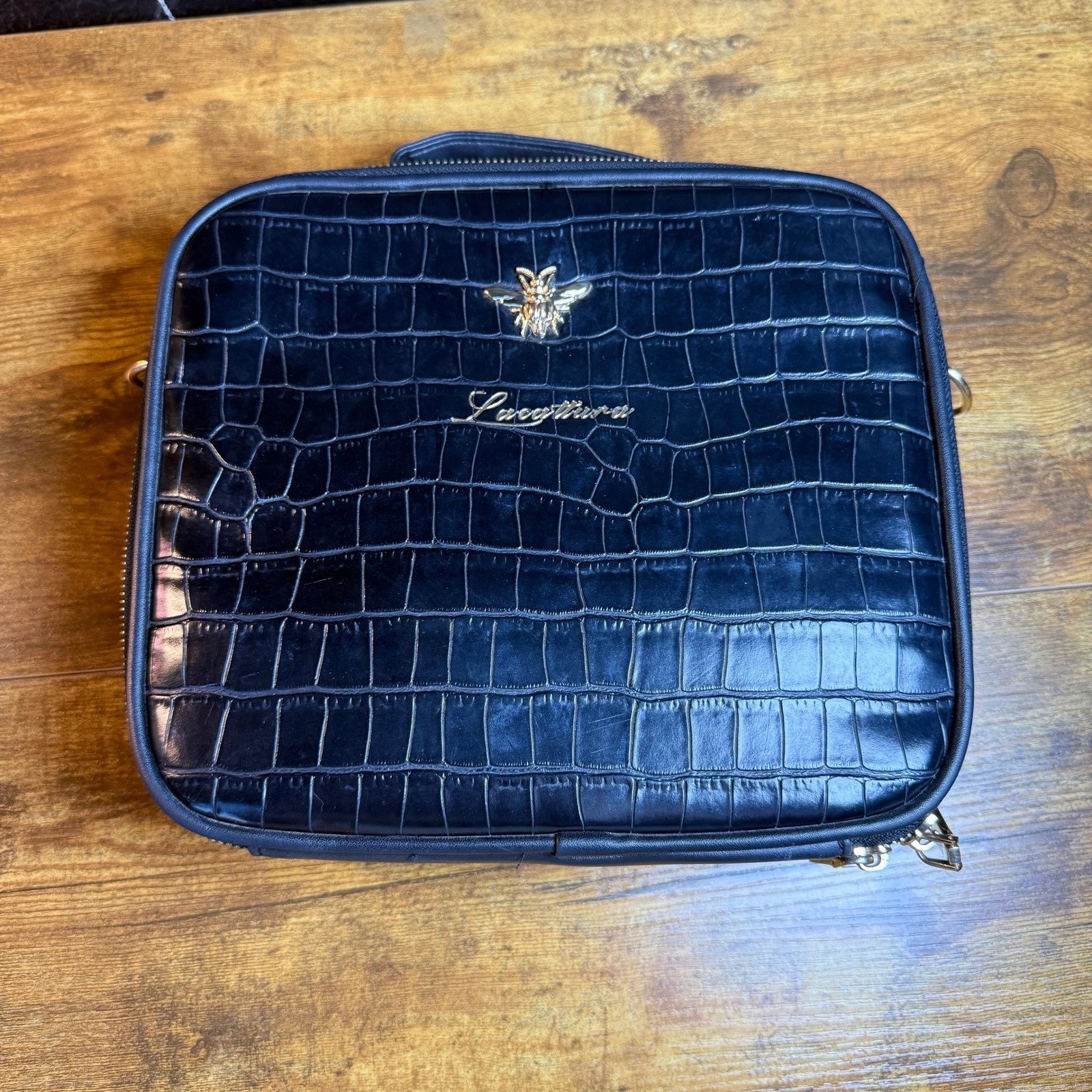 Luccattura Bee Croc Embossed Black Faux Leather Makeup Train Case OS