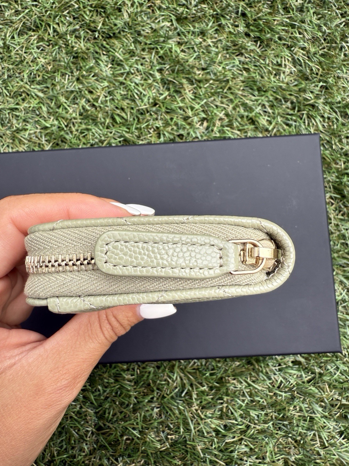 Chanel Khaki Green Caviar Leather Zip Coin Purse Wallet NWT image 9