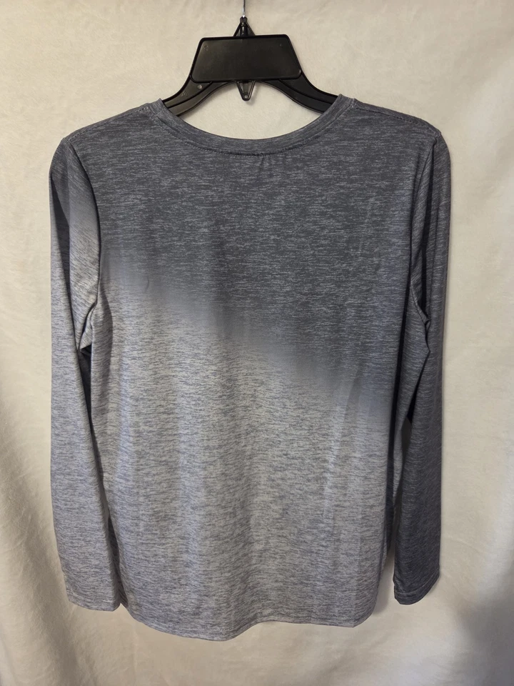 Camiseta informal manga larga cuello redondo estampado mariposa corazón mujer ropa Foto 3 de 4